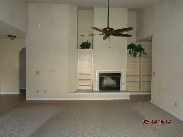 2012 Westview Ct photo 1
