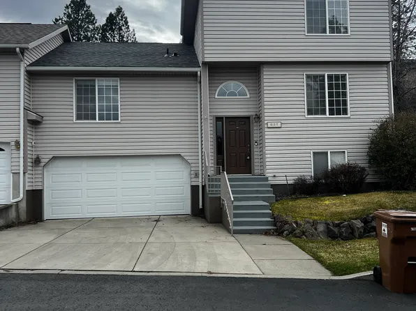 627 W Persimmon Ln, Spokane, WA 99224