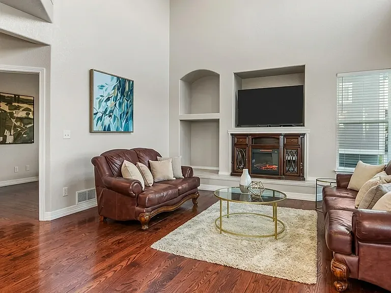 3243 E 94th Dr — Photo 7