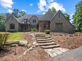 1695 Standish Ct, Bloomfield Hills, MI 48302