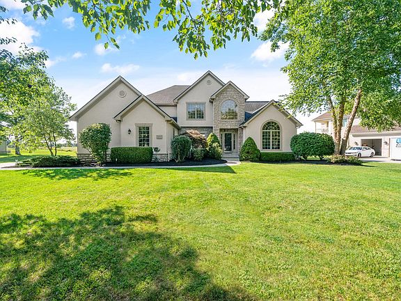 2nd image of 6717 Dunheath Cir