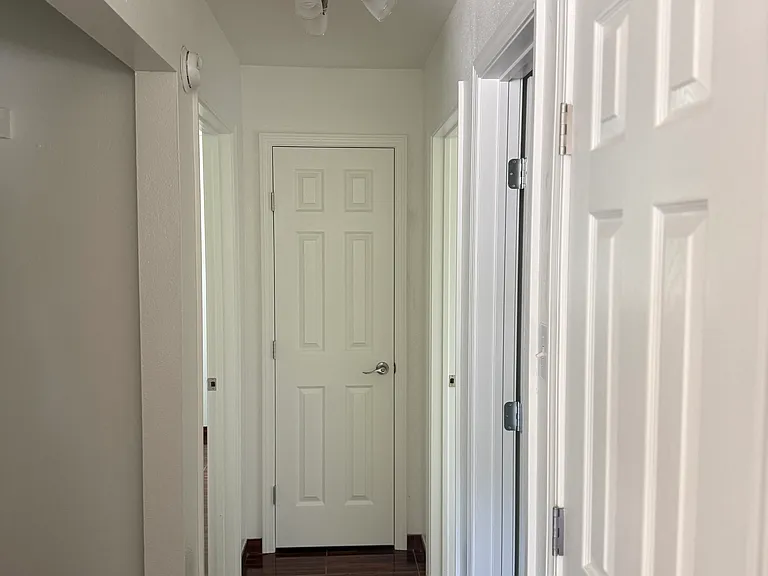 302 Bonnie Dr #A — Photo 18