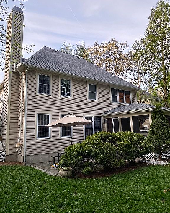 2nd image of 830 Worcester St