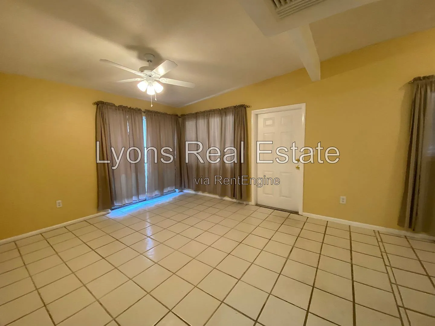 3 bed, 1.0 bath, 1161 sqft, $1,395 — Photo 4