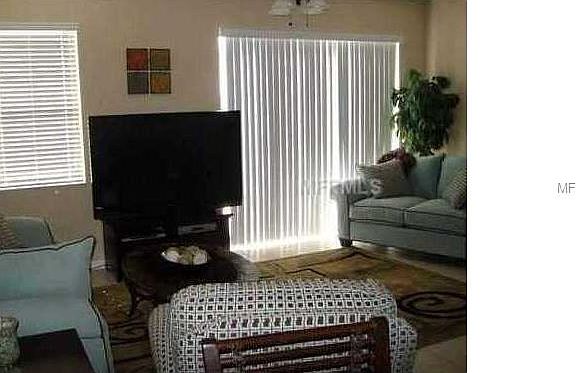 3rd image of 10364 Fallsgrove St