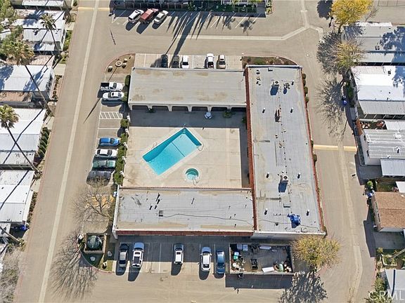 2nd image of 36200 Paradise Ranch Rd Space 87