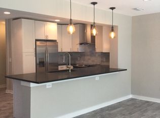 1304 10th St N, Jacksonville Beach, FL 32250