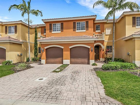 3rd image of 10260 Olivewood WAY #58