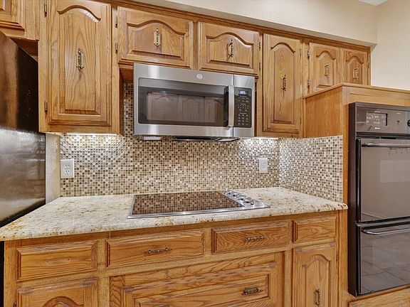 4th image of 3341 Lanarc Dr