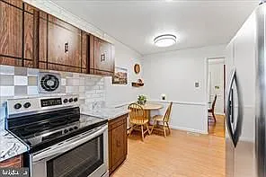 261 Oakfield Dr — Photo 11