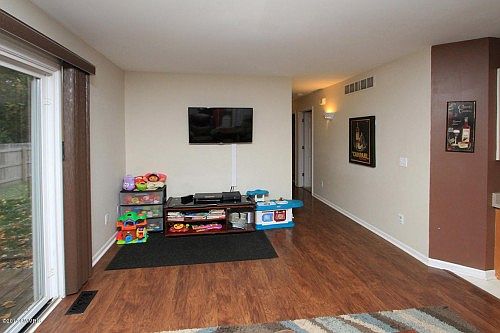 2nd image of 156 Cherry St