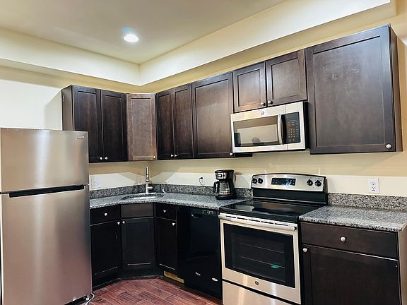 5th image of 1710 N Gratz St Floor 2&3