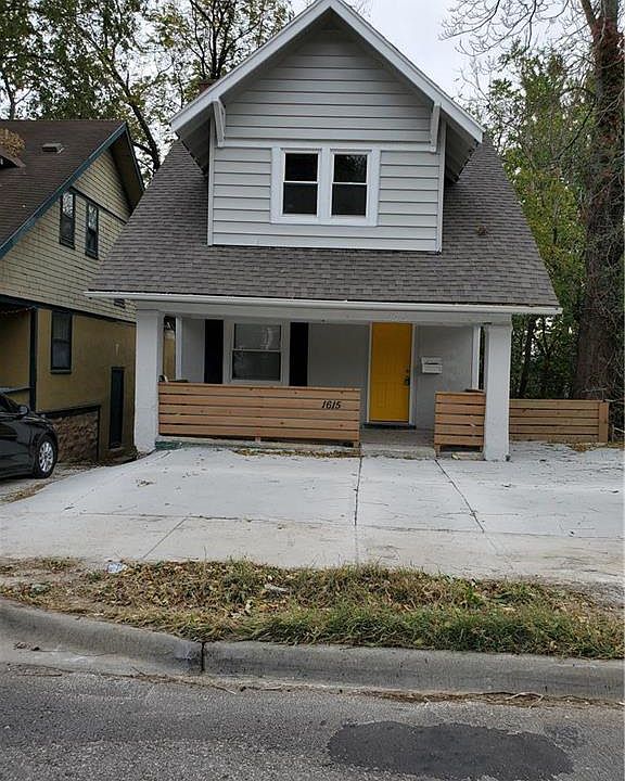 1st image of 1615 E 39th St