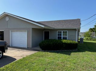 410 W Wells St #410, Carl Junction, MO 64834