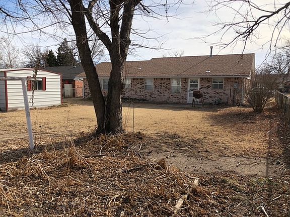 2nd image of 710 Choctaw Dr