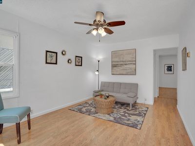 881 Merle Ave, Martinez, CA, 94553