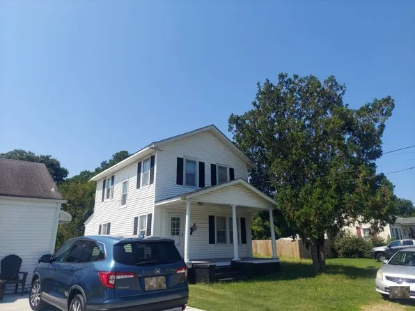 4305 Bart St, Portsmouth, VA 23707