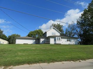 20444 Greenview Rd, Council Bluffs, IA 51503