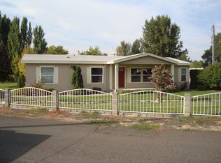 105 E Mill St, Weston, OR 97886