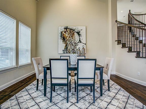 5th image of 3017 Leesa Dr