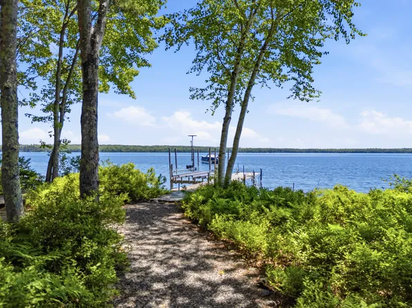 24 Emerald Point Drive, Frye Island, ME 04071
