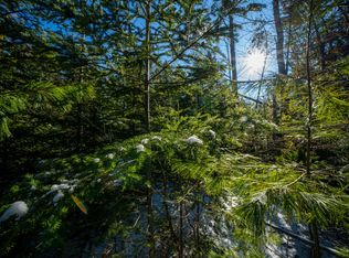 845 Reach Rd, Brooklin, ME 04616