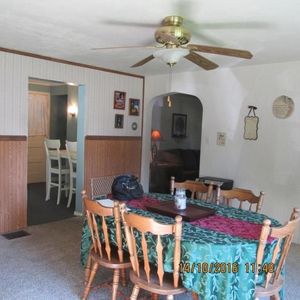 512 W Jackson St, Tekonsha, MI, 49092