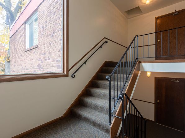 3033 James Ave S APT 205