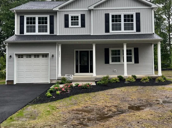 1541 Mile St, Bristol, PA 19007