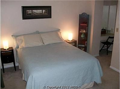 5th image of 20527 Strath Haven Dr