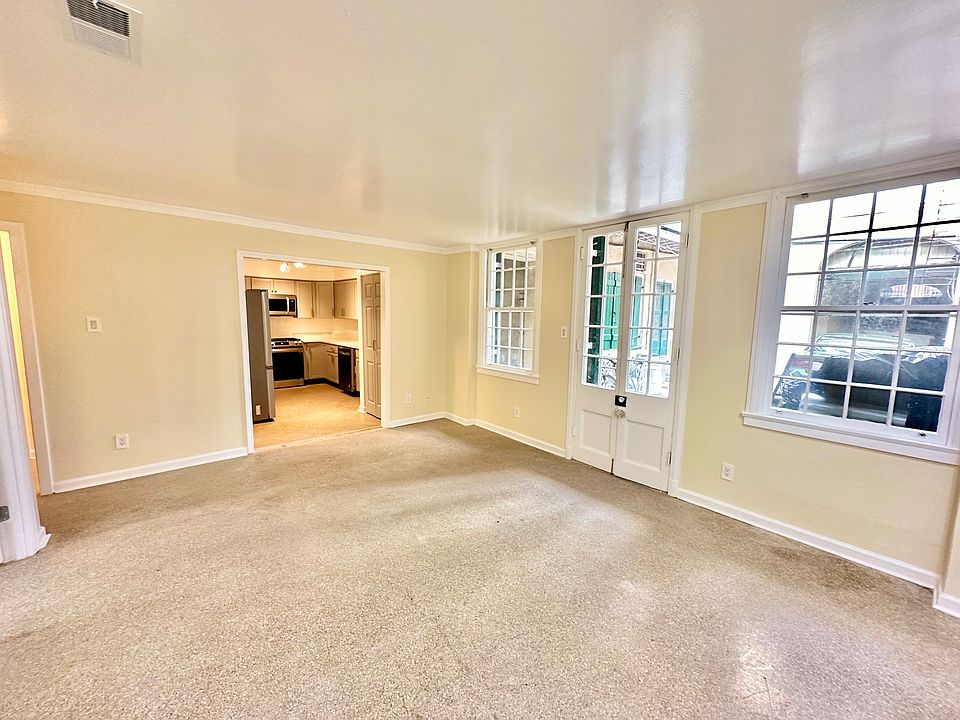 1st image of 818 Bourbon St #1C