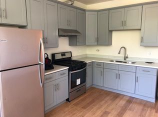 916 S Leavitt St, Chicago, IL 60612