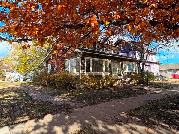 1222 SW 6th Ave, Topeka, KS 66606