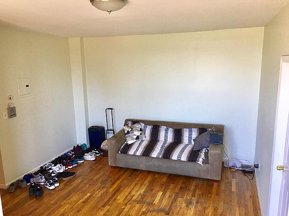 2nd image of 2802 Mermaid Ave