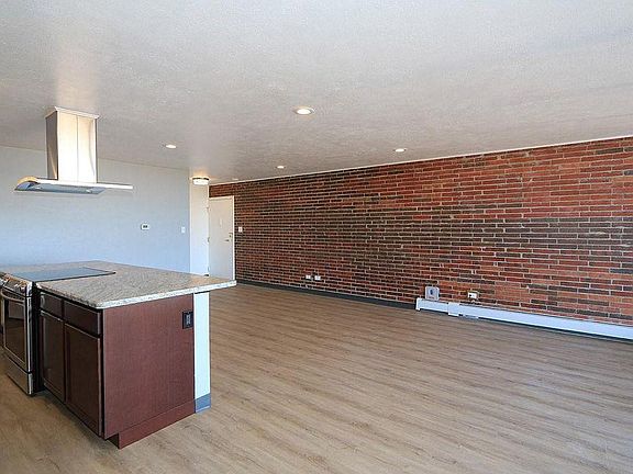4th image of 955 N Eudora St #1008-unit 1