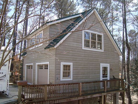 2nd image of 396 Davis Dr
