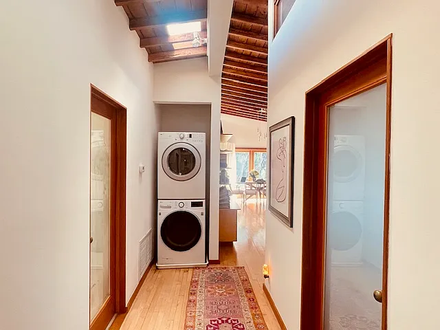 959 Micheltorena St — Photo 16