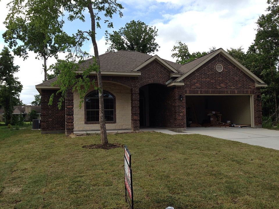 2nd image of 318 Harbor Mist Dr