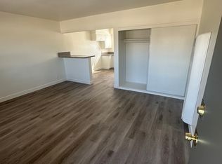 13737 Oxnard St #42, Van Nuys, CA 91401
