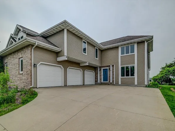 8423 Elderberry Rd, Madison, WI 53717