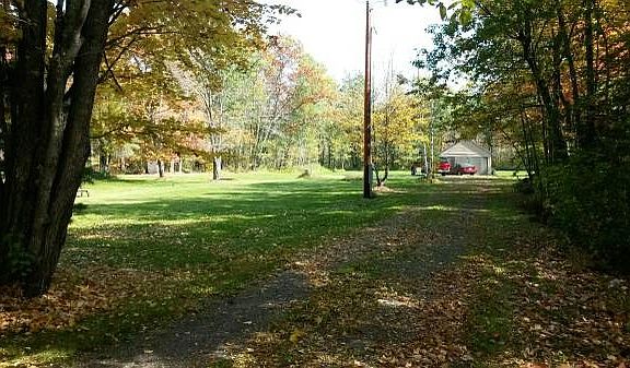3rd image of 844 Brower Dr
