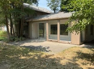 6580 Williams Hwy #D, Grants Pass, OR 97527