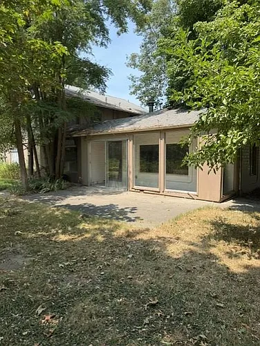 6580 Williams Hwy #D Photo 1 6580 Williams Hwy #D Photo 1