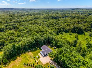 1914 Tatnic Rd, Wells, ME 04090