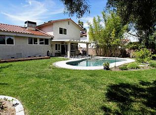 5260 Chela Dr, Las Vegas, NV 89120