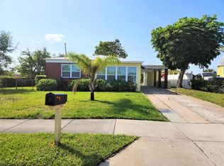 1033 W 25th St, Riviera Beach, FL 33404