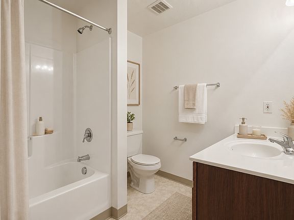 4th image of 13000 Hampton Club Dr #310
