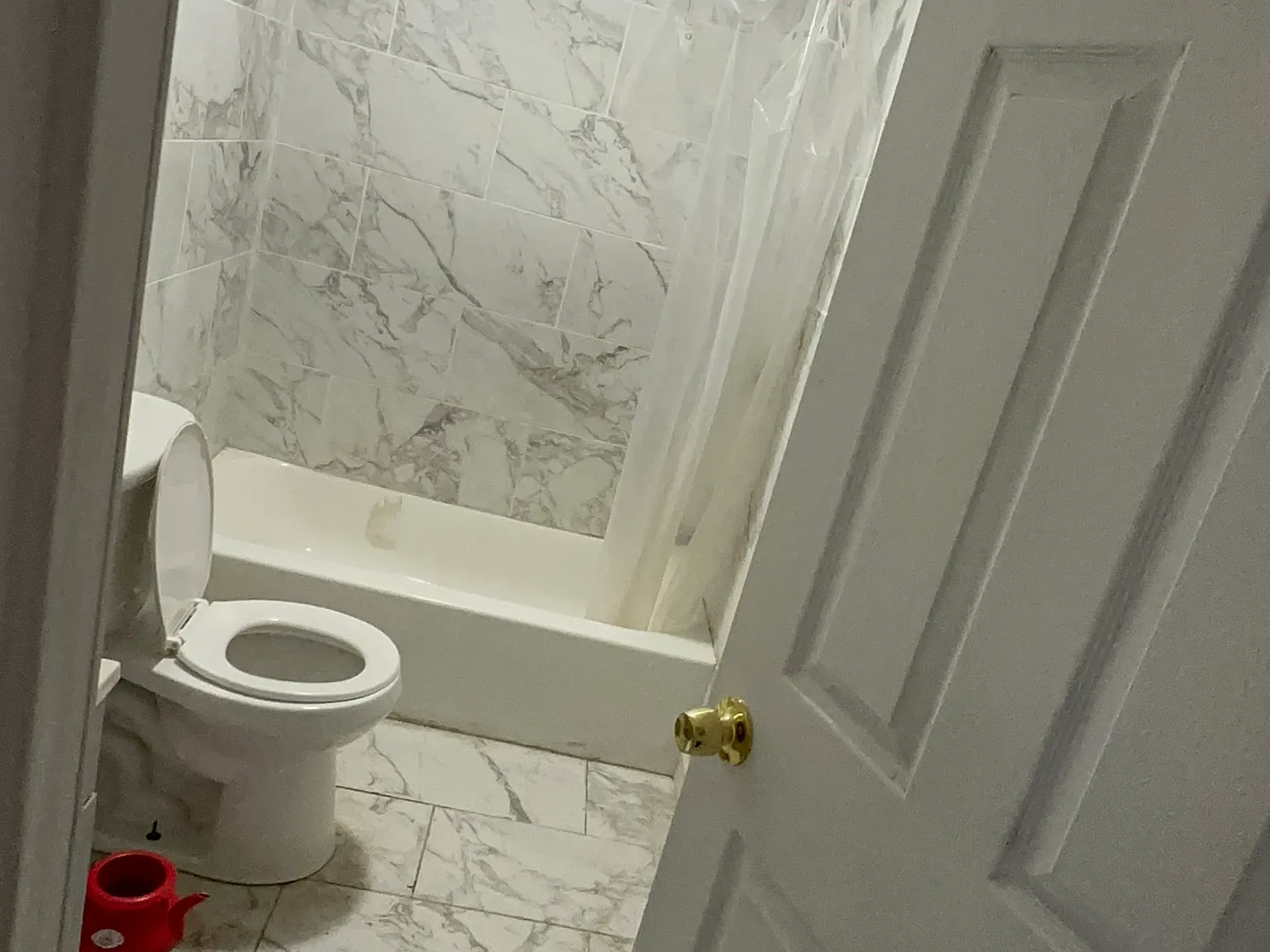 1 bed, 2100 sqft, $1,100 — Photo 4