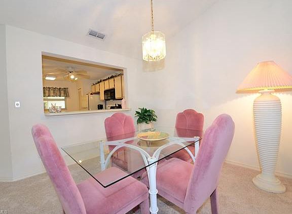 4th image of 629 Squire Ct APT 204