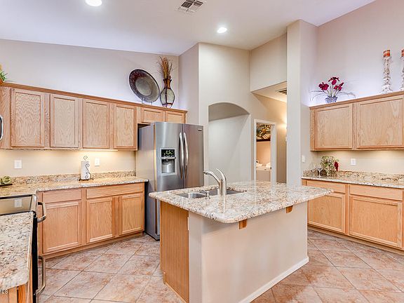 4th image of 17271 N 169th Dr